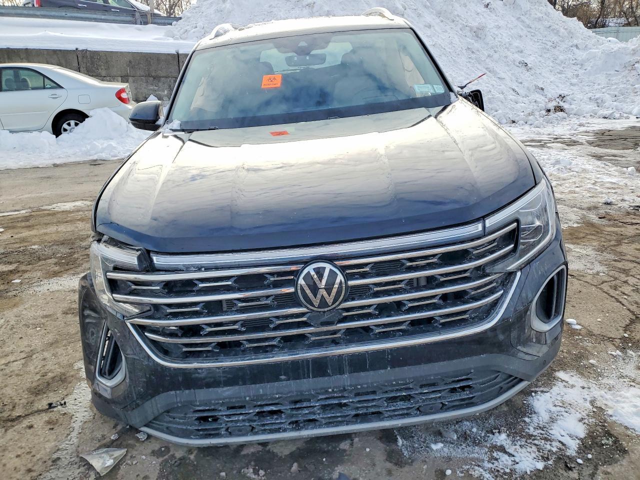 2024 Volkswagen Atlas Sel - Image 5