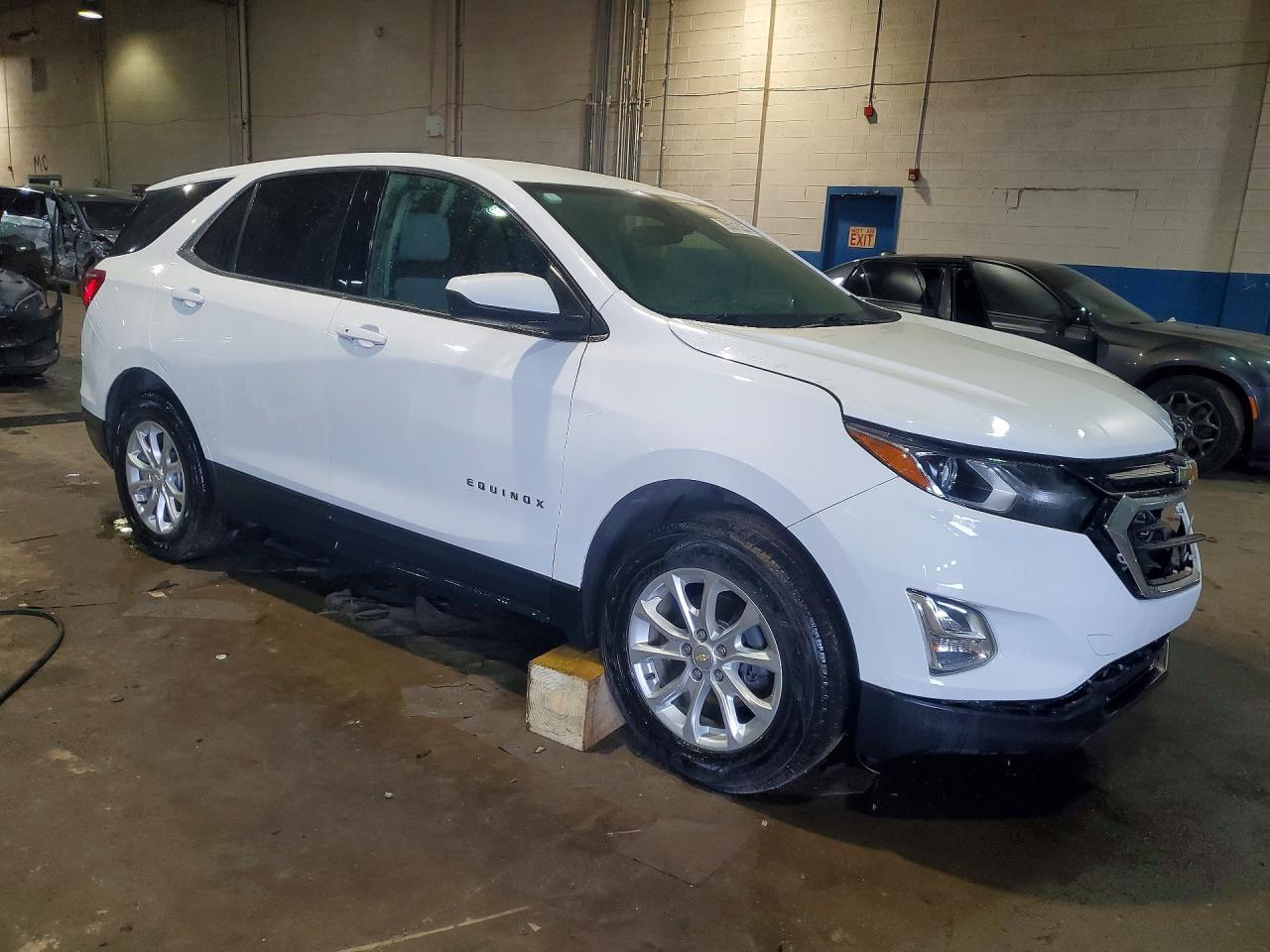 2020 Chevrolet Equinox Lt - Image 4