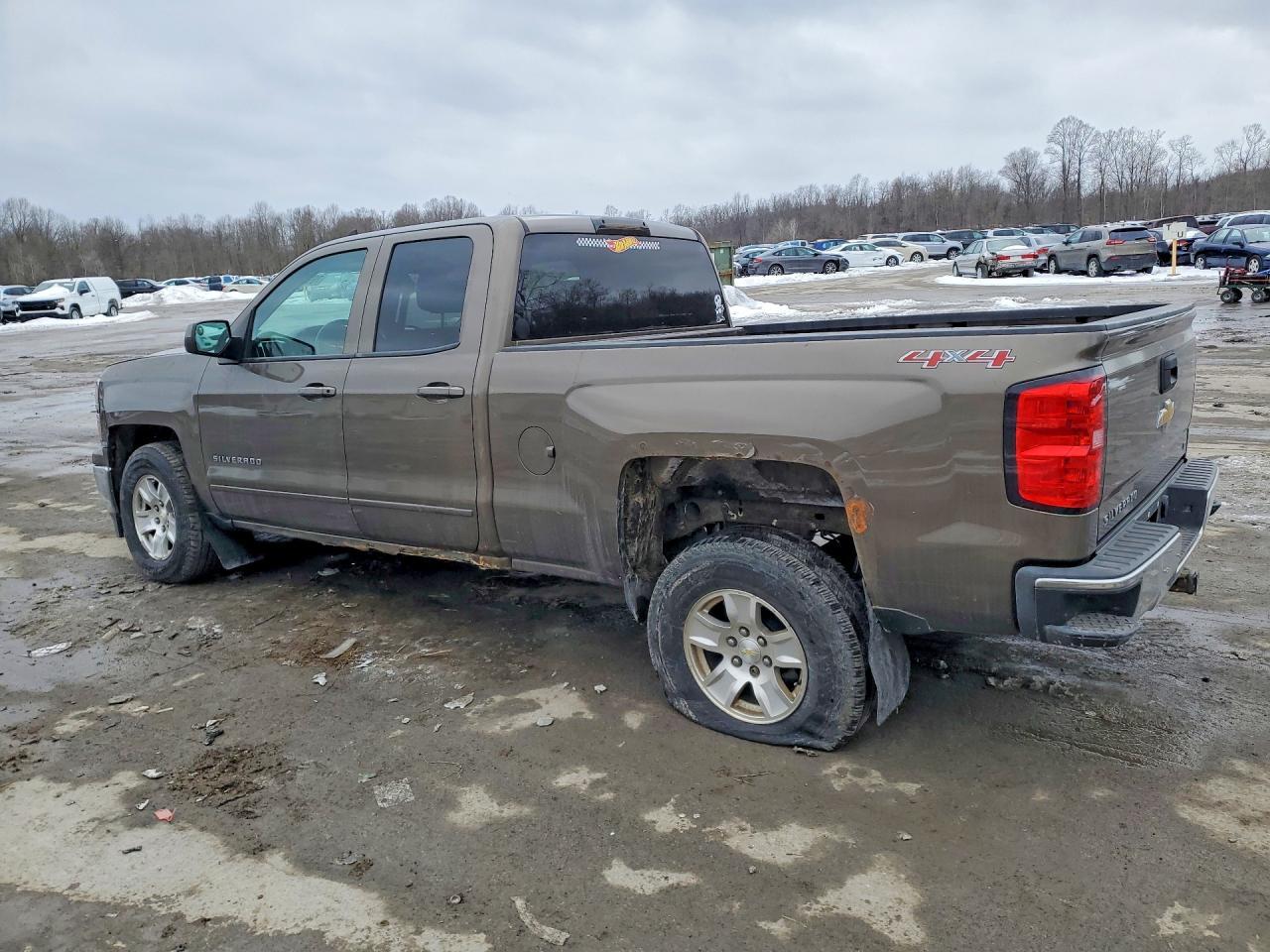 2015 Chevrolet Silverado K1500 Lt - Image 2