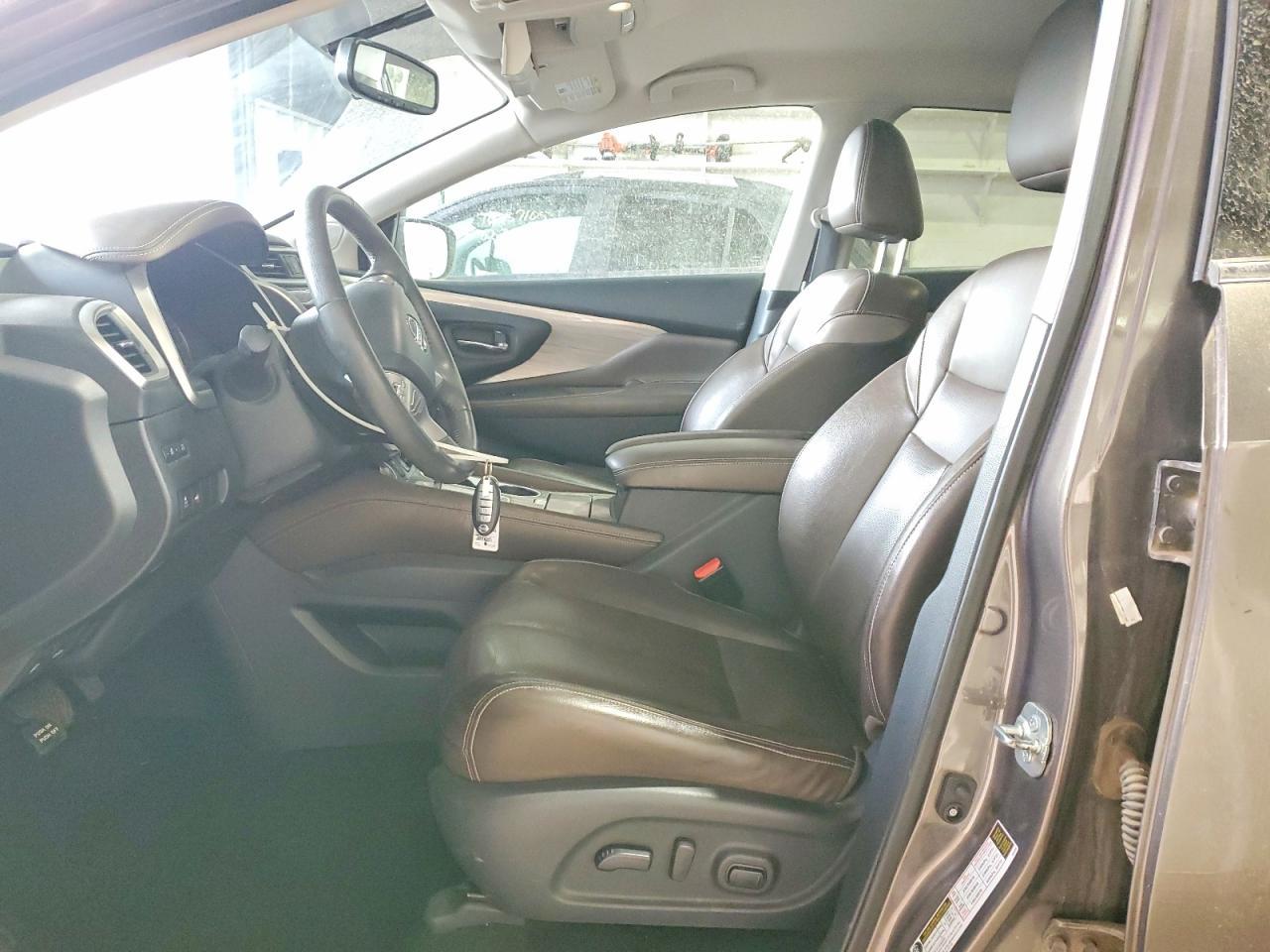 2017 Nissan Murano S - Image 7