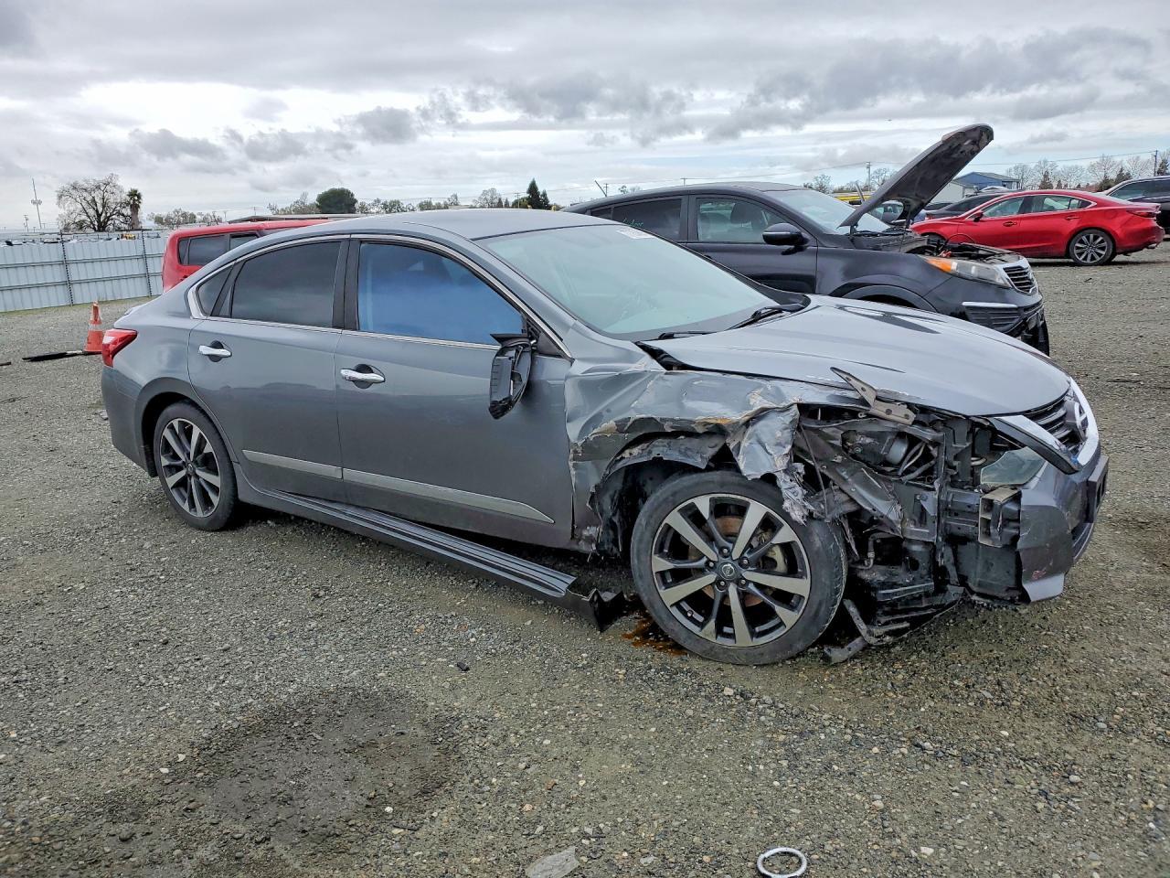 2016 Nissan Altima 2.5 Sr - Фото 4
