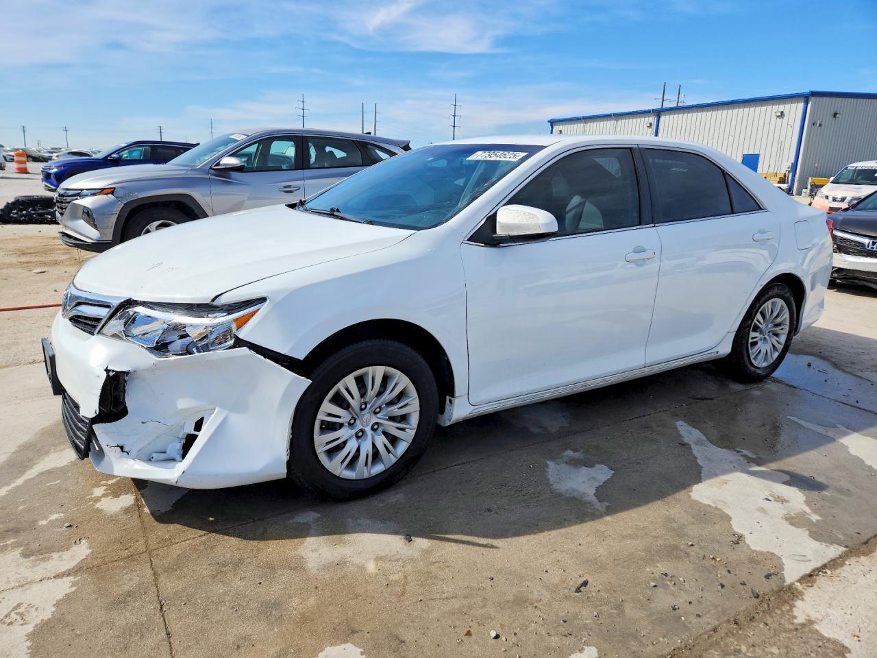 2013 Toyota Camry Hybrid Le