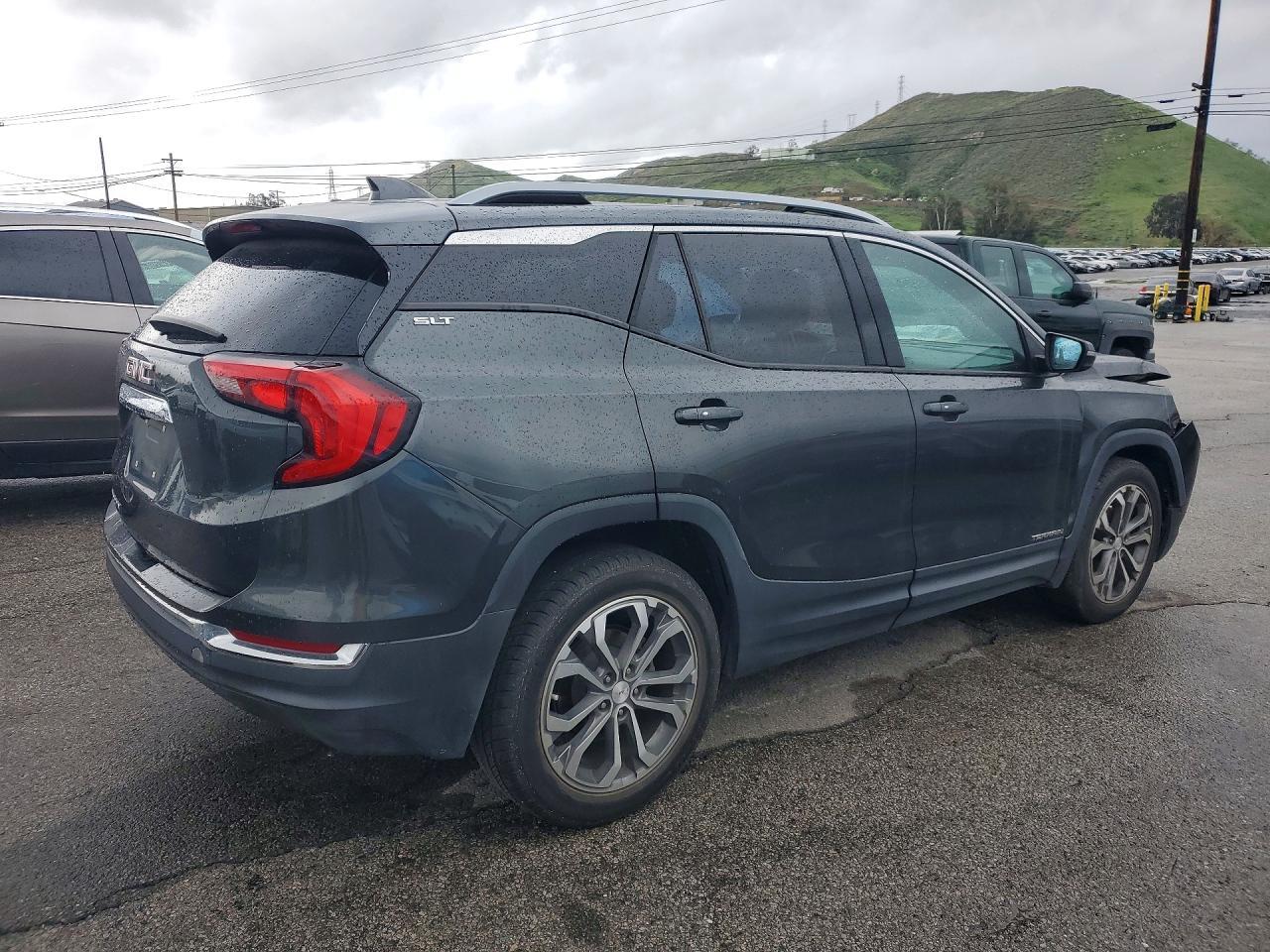 2021 GMC Terrain Slt - Фото 3