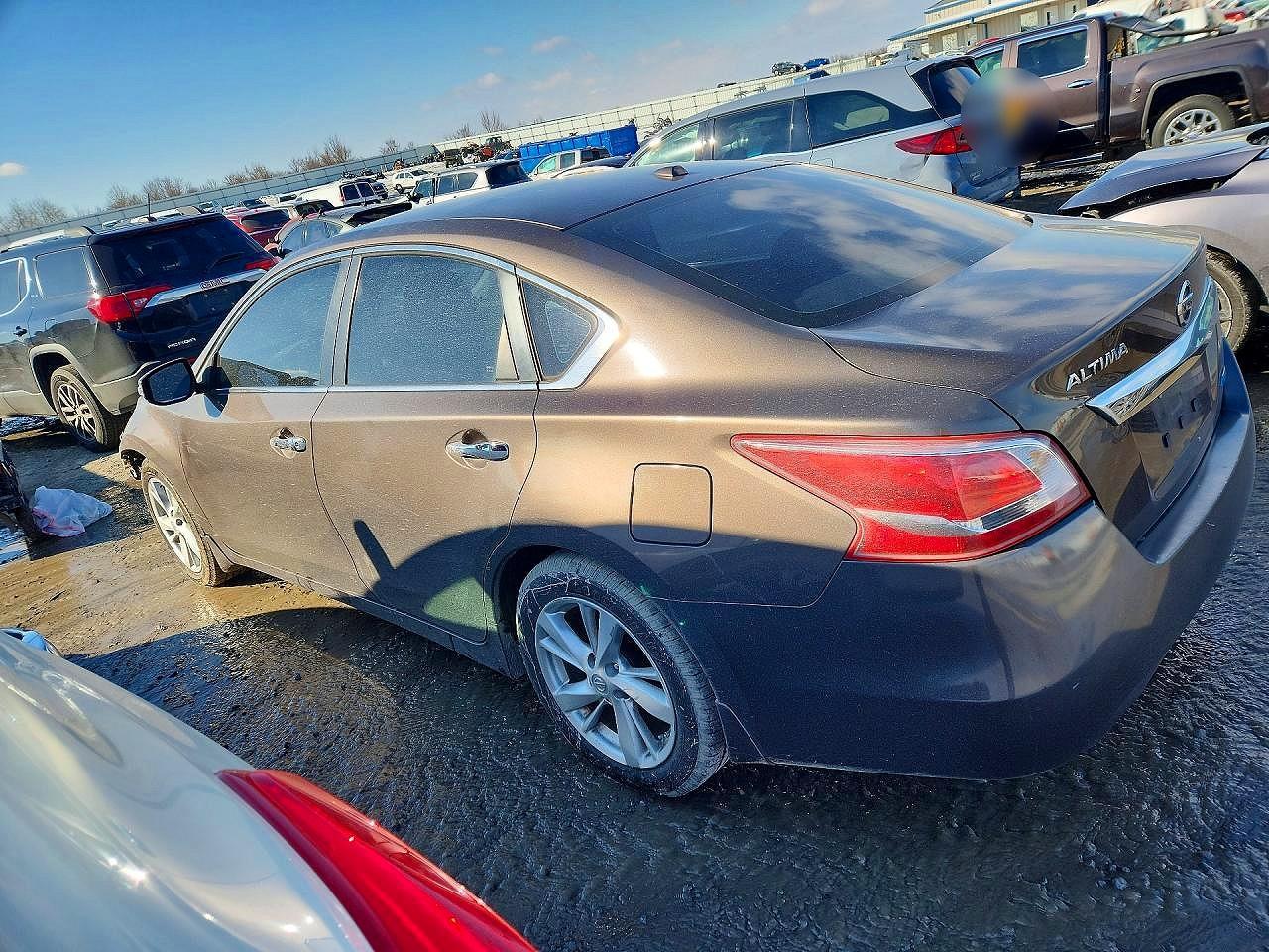 2013 Nissan Altima 2.5 - Фото 2