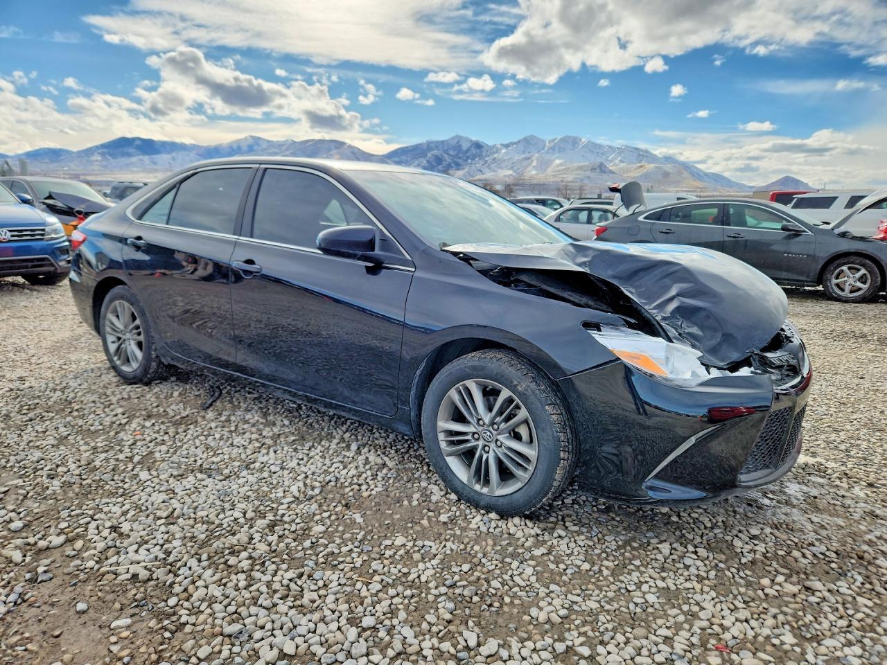 2016 Toyota Camry Se - Фото 4