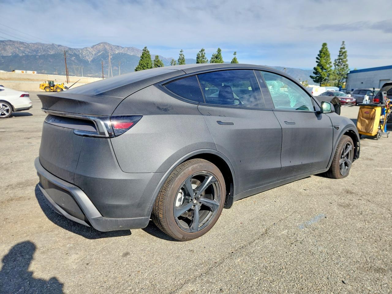 2026 Tesla Model Y - Image 3
