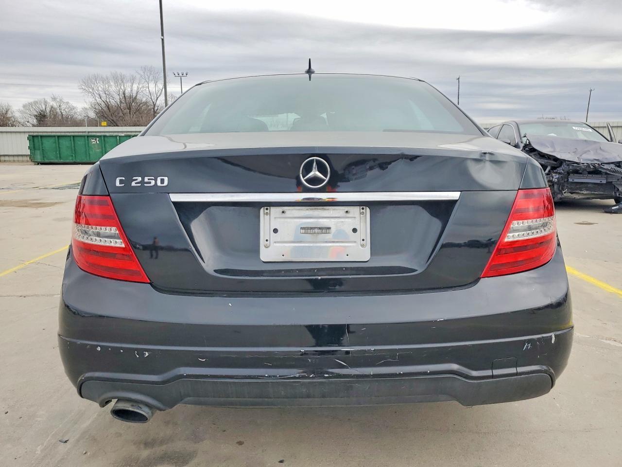 2013 Mercedes-Benz C 250 - Image 6