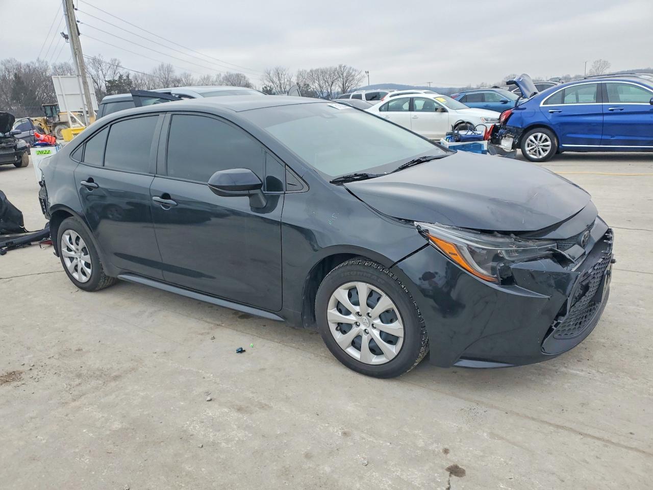 2021 Toyota Corolla Le - Фото 4