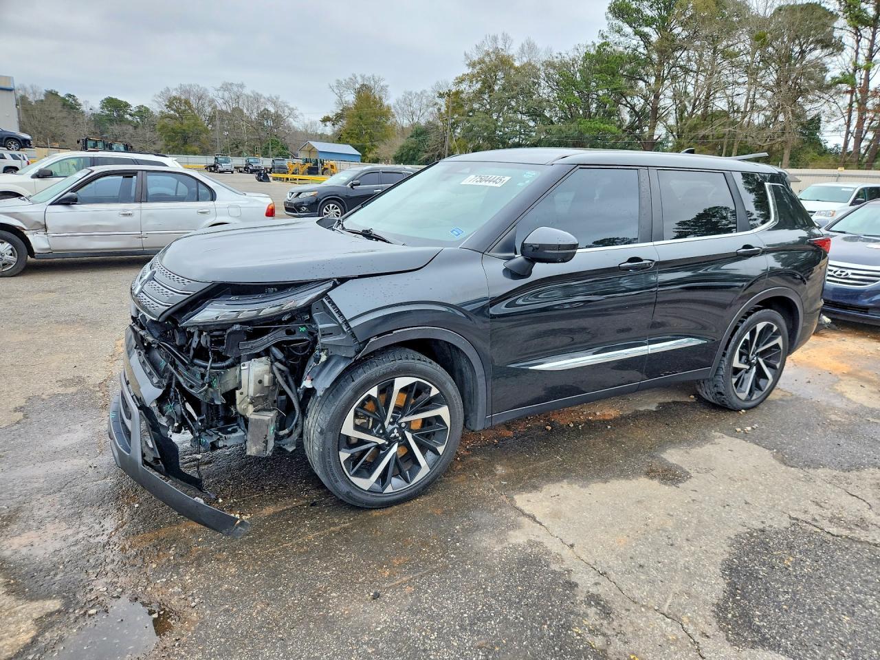 2022 Mitsubishi Outlander Se