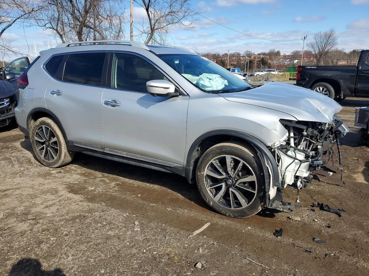 2019 Nissan Rogue S - Фото 4