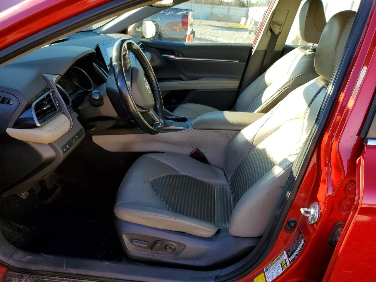 2021 Toyota Camry Se - Фото 7
