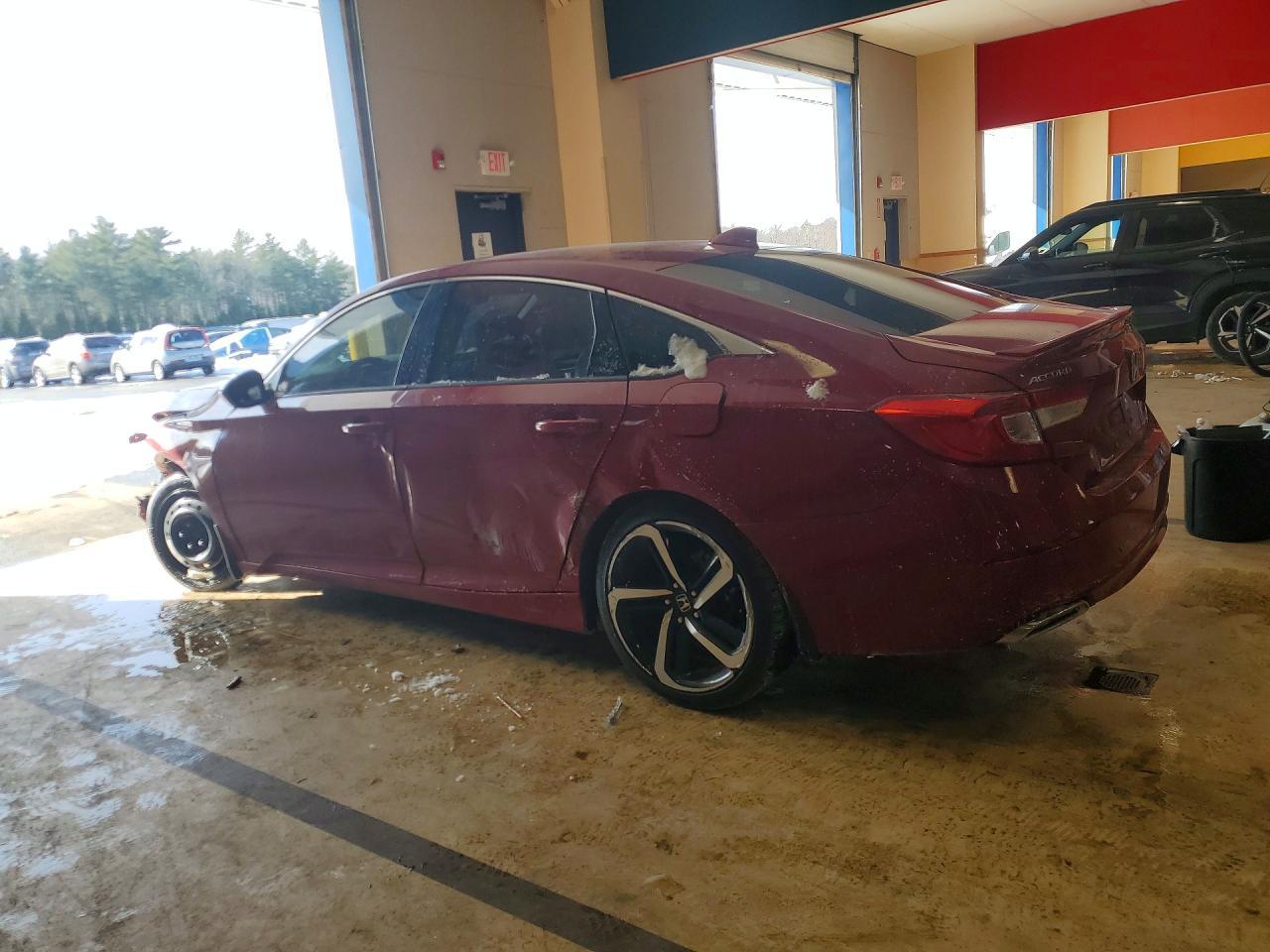 2018 Honda Accord Sport - Фото 2