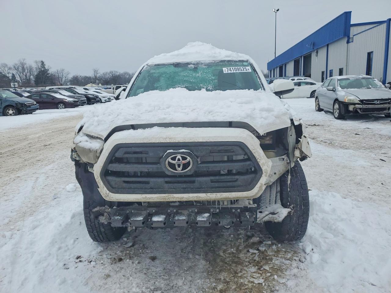 2017 Toyota Tacoma Access Cab - Фото 5