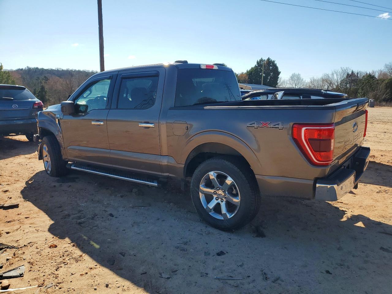 2022 Ford F150 Xlt - Image 2