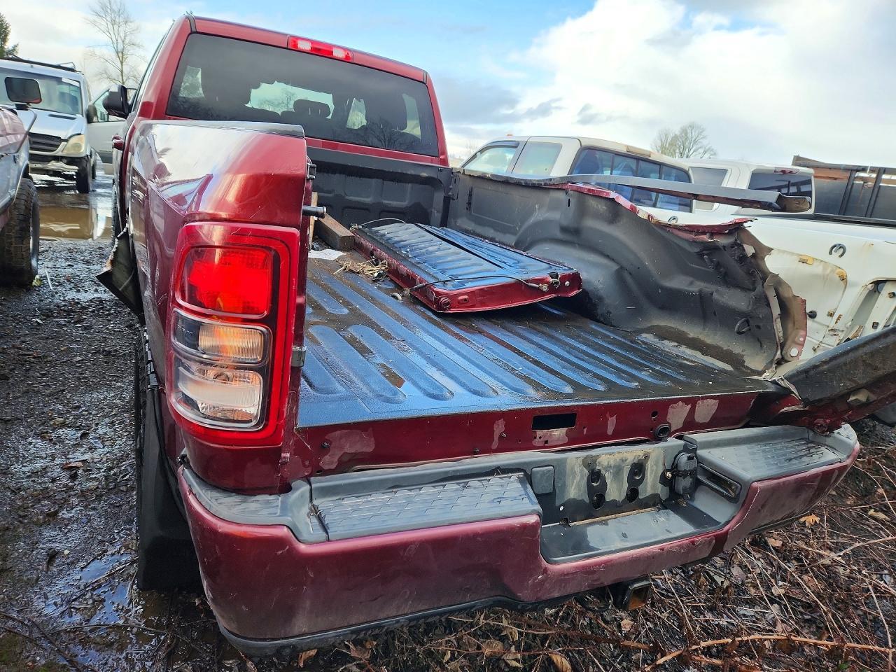 2022 Ram 3500 - Фото 6