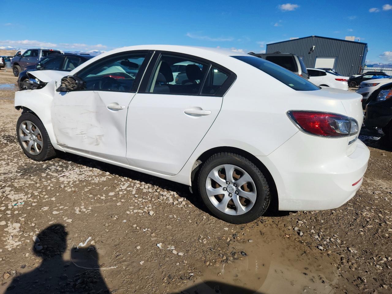 2013 Mazda 3 I - Фото 2