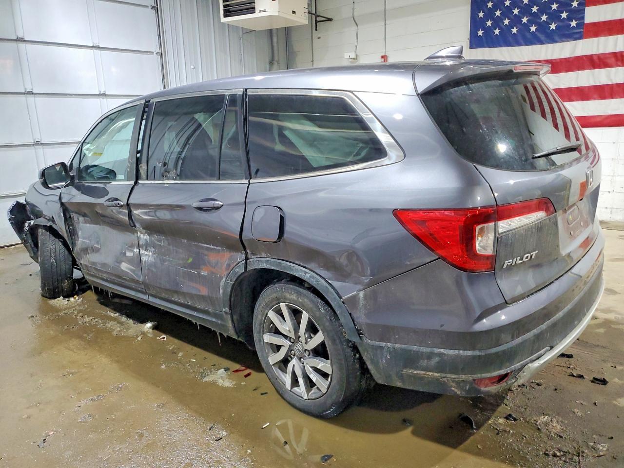 2021 Honda Pilot Ex - Image 2