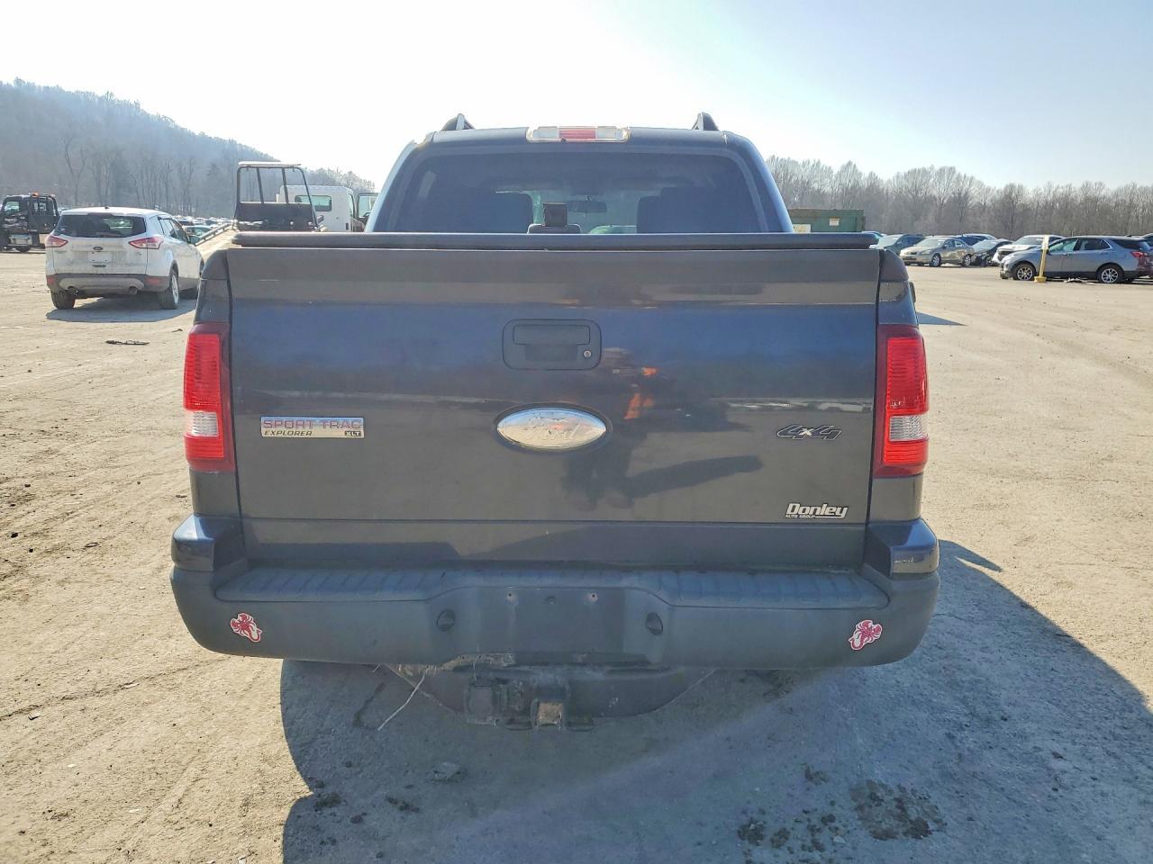 2007 Ford Explorer Sport Trac Xlt - Image 6
