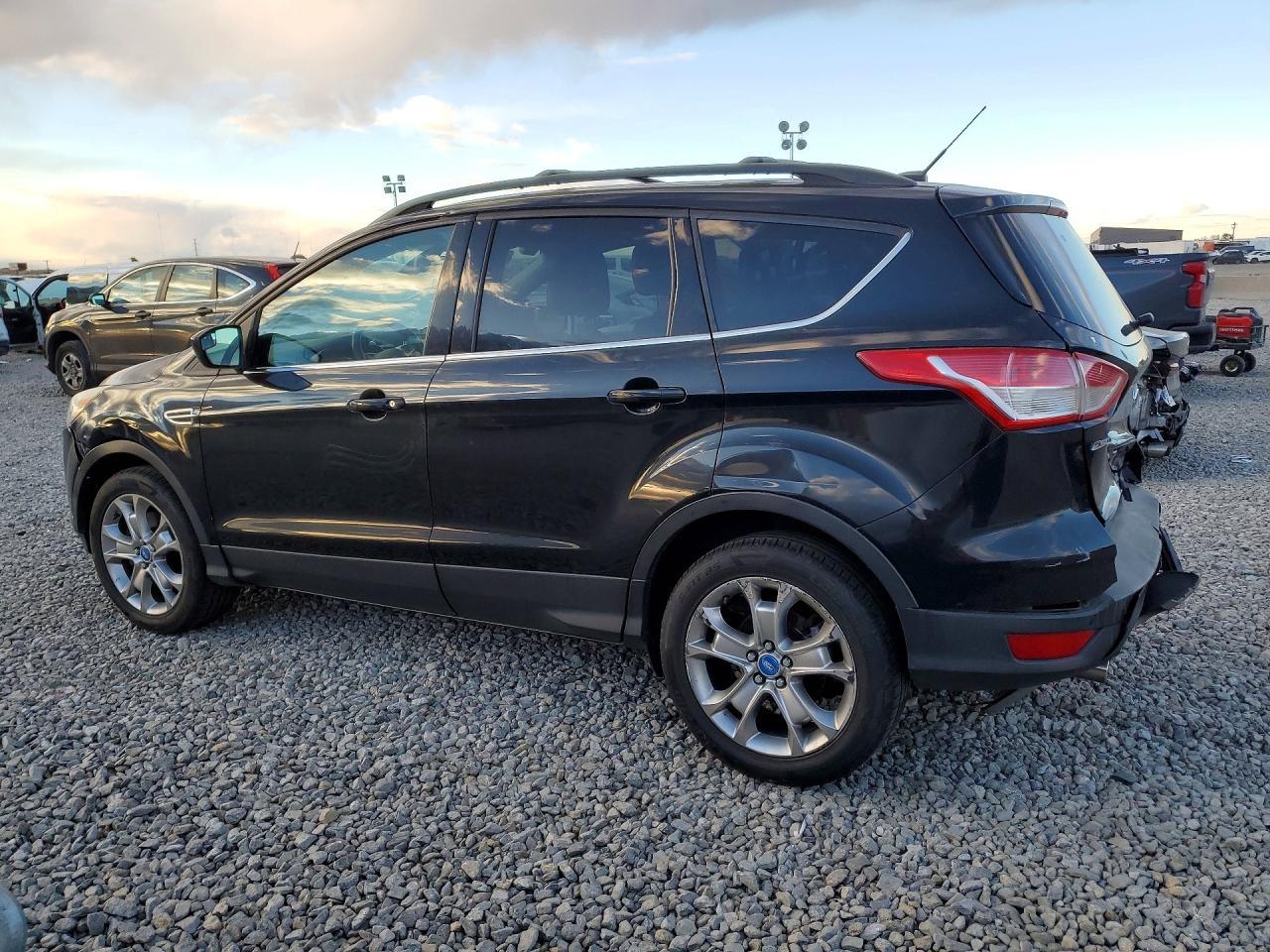 2013 Ford Escape Sel - Image 2