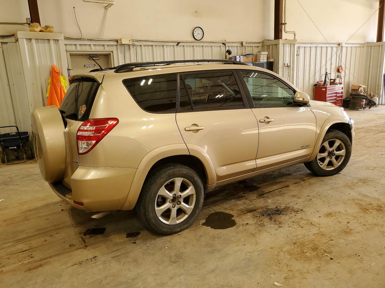 2010 Toyota Rav4 Limited - Фото 3