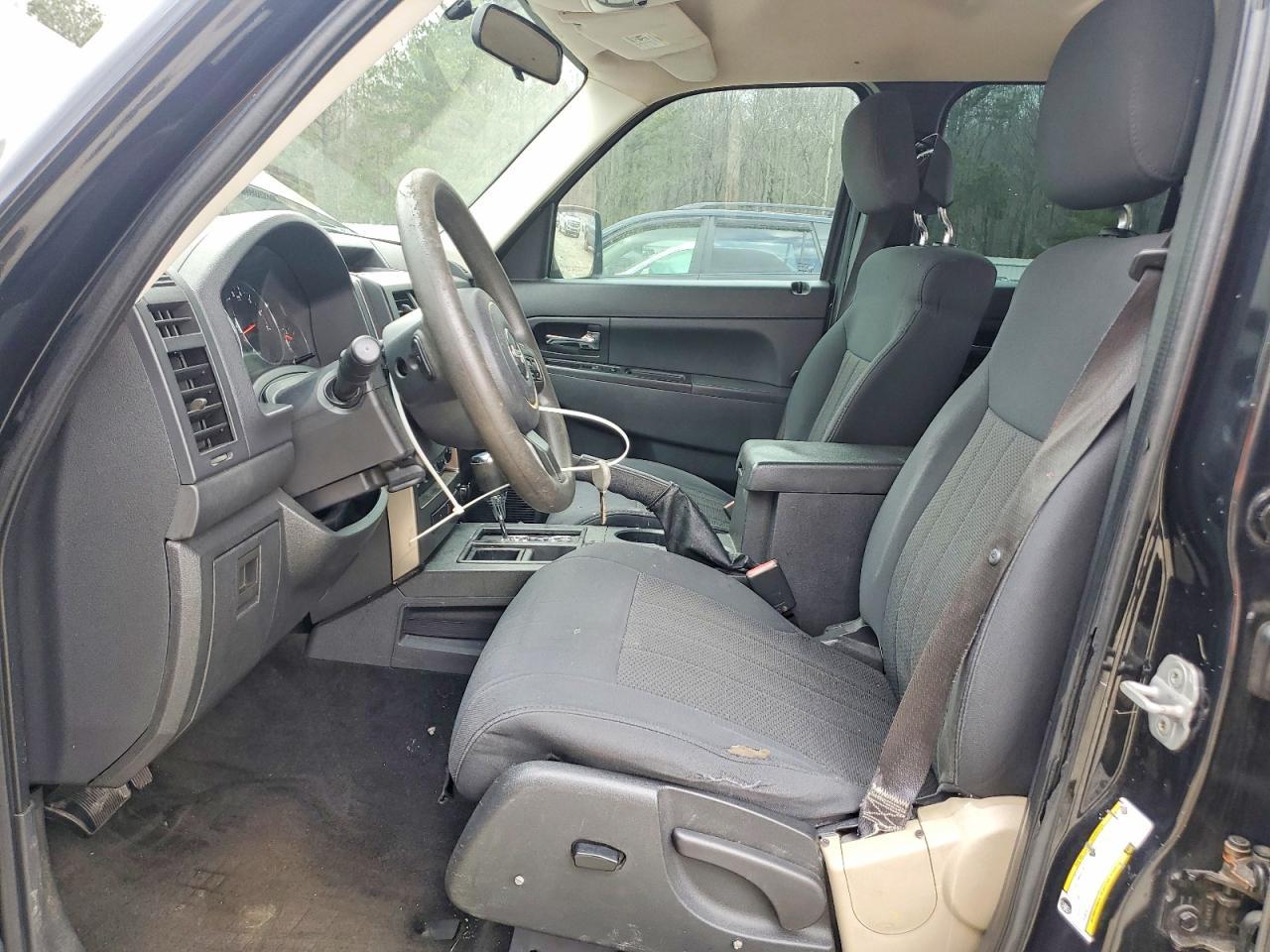 2012 Jeep Liberty Sport - Фото 7