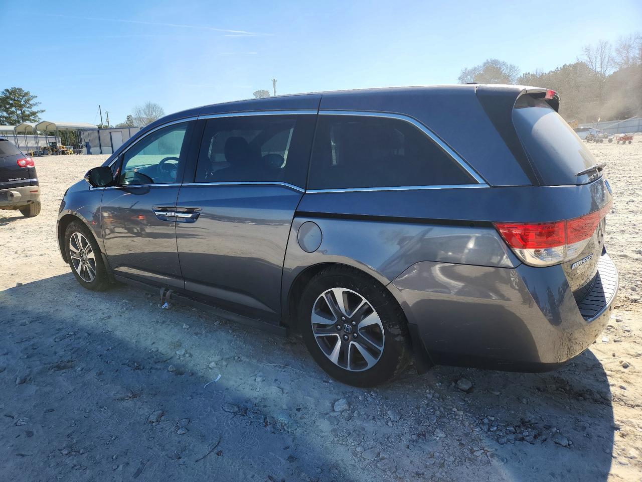 2014 Honda Odyssey Touring - Фото 2