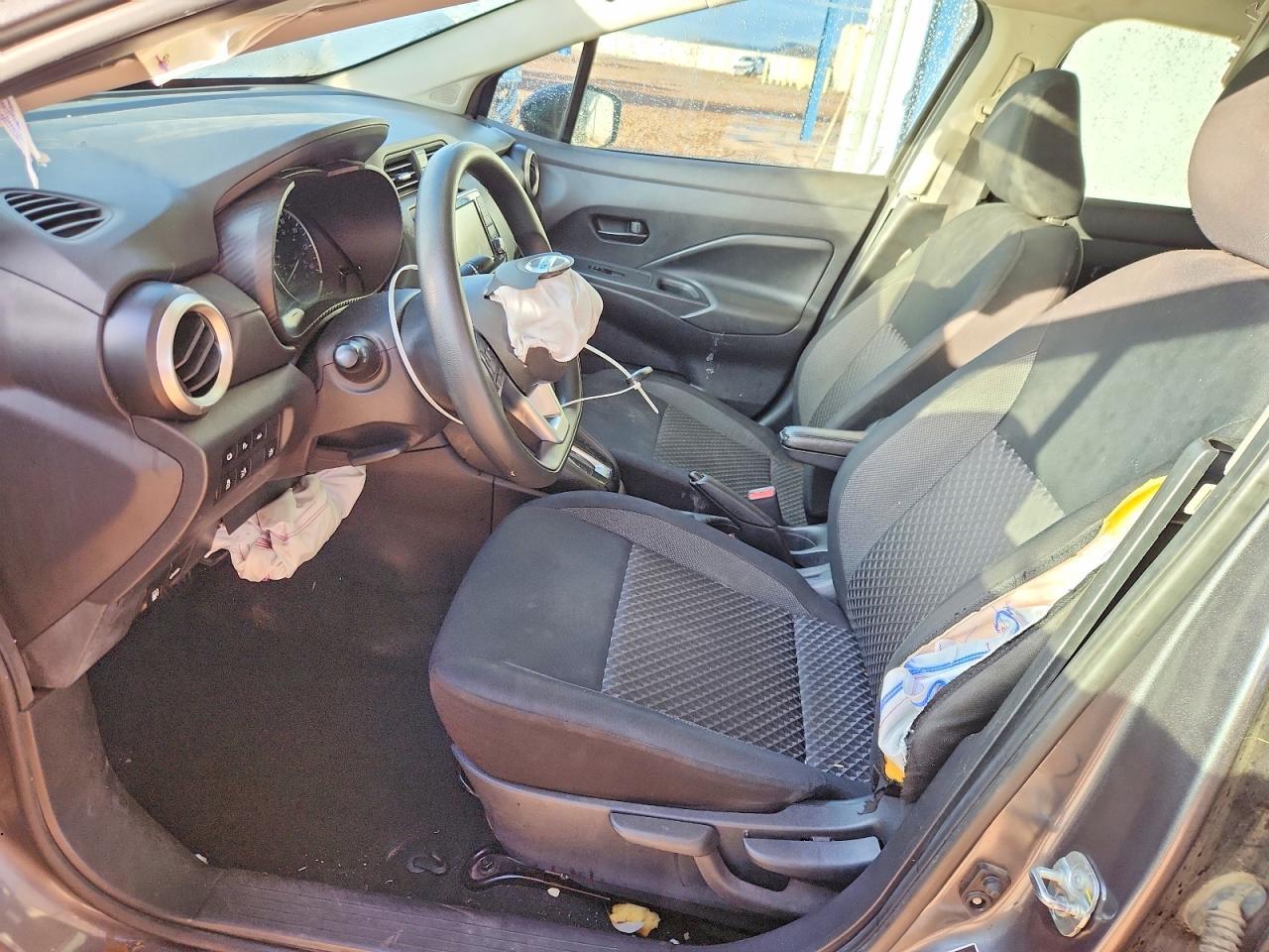 2020 Nissan Versa S - Фото 7