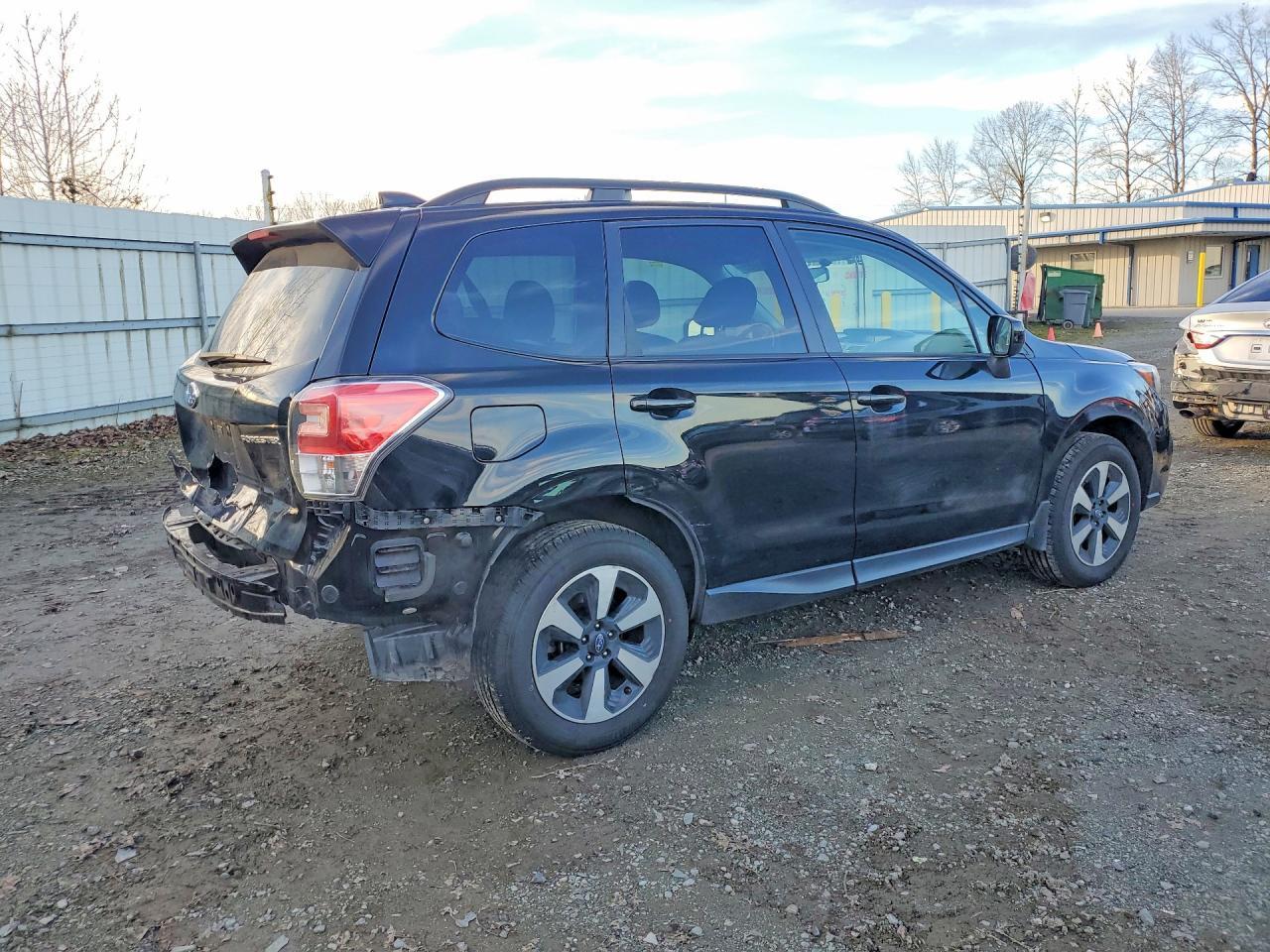 2018 Subaru Forester 2.5I Premium - Фото 3
