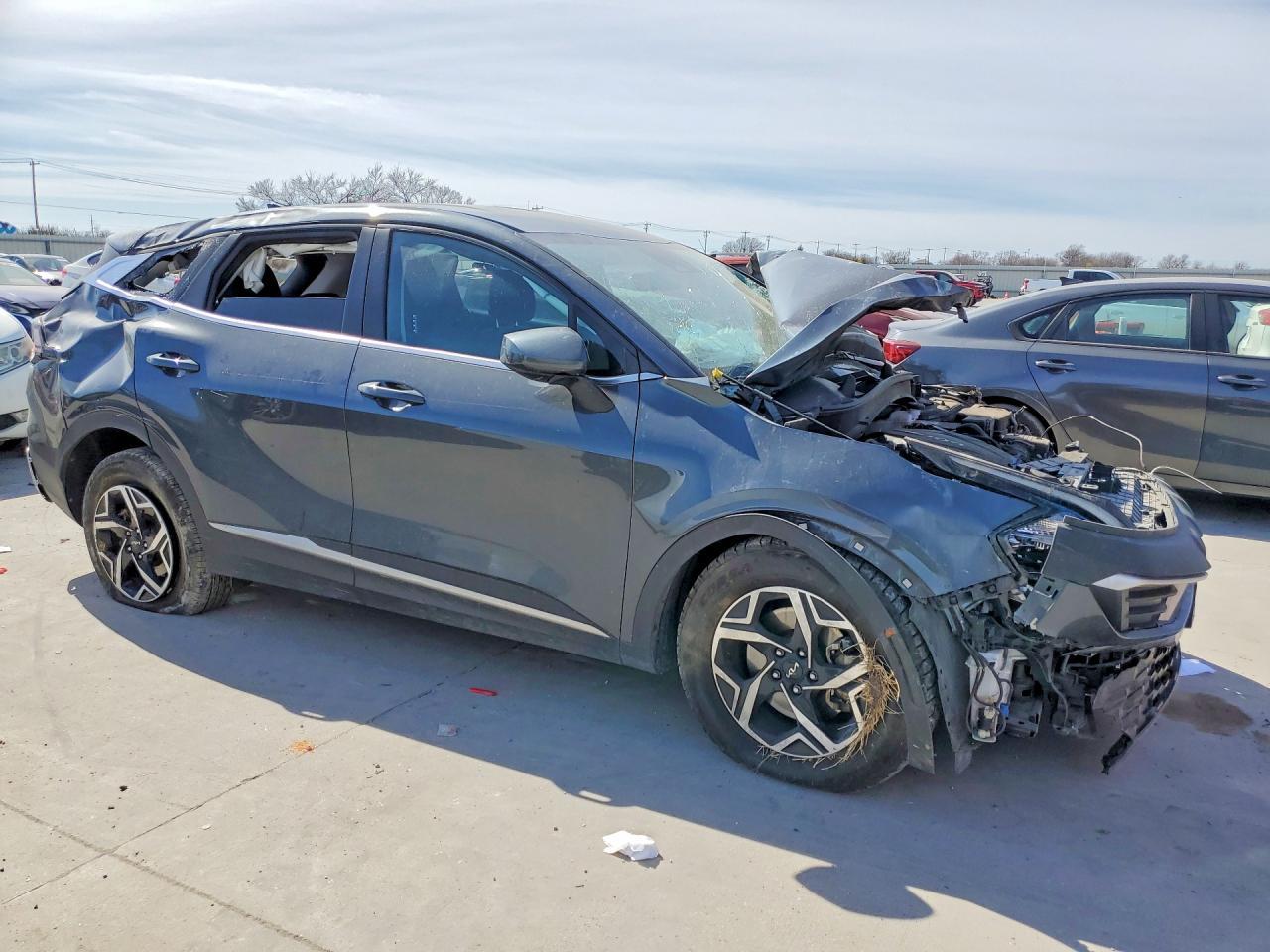 2023 Kia Sportage Lx - Image 4