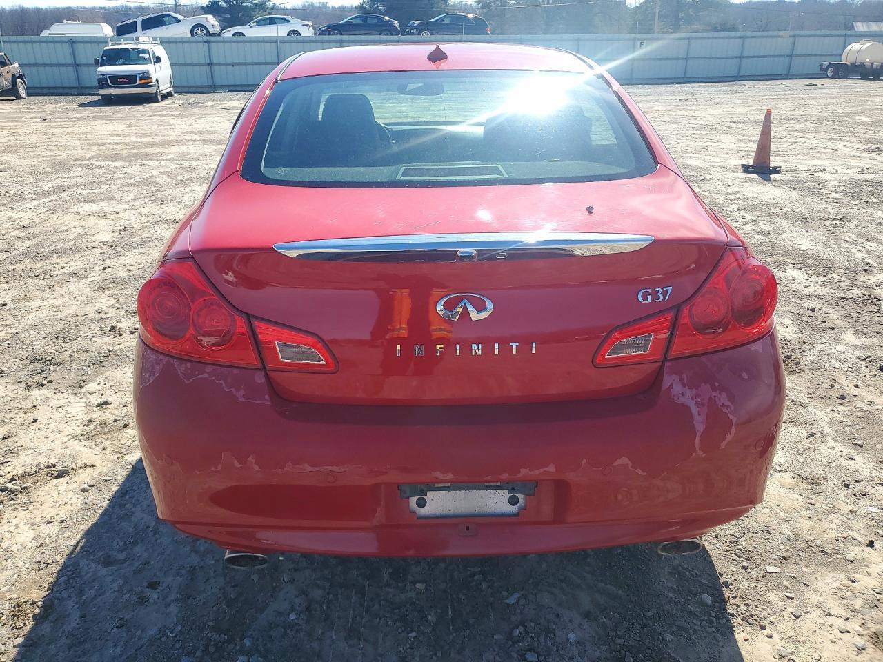 2012 Infiniti G37 Base - Фото 6