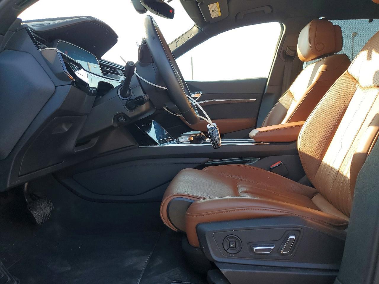 2019 Audi E-Tron Prestige - Image 7