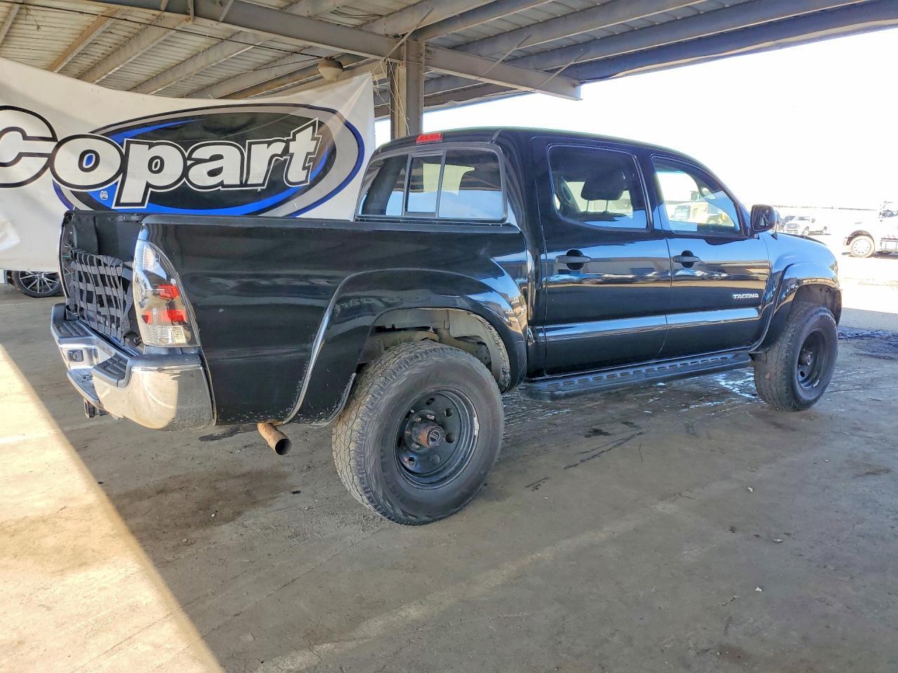 2005 Toyota Tacoma Prerunner V6 - Image 3