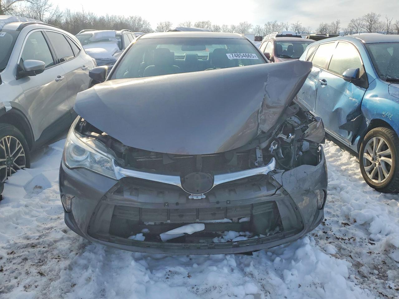 2017 Toyota Camry Le - Image 5