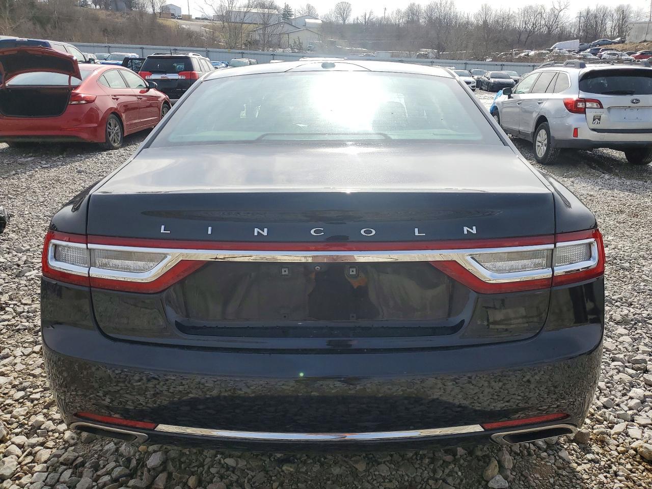 2017 Lincoln Continental Reserve - Фото 6