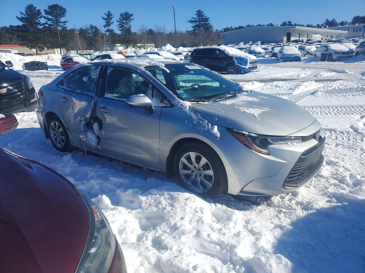 2023 Toyota Corolla Le - Image 4