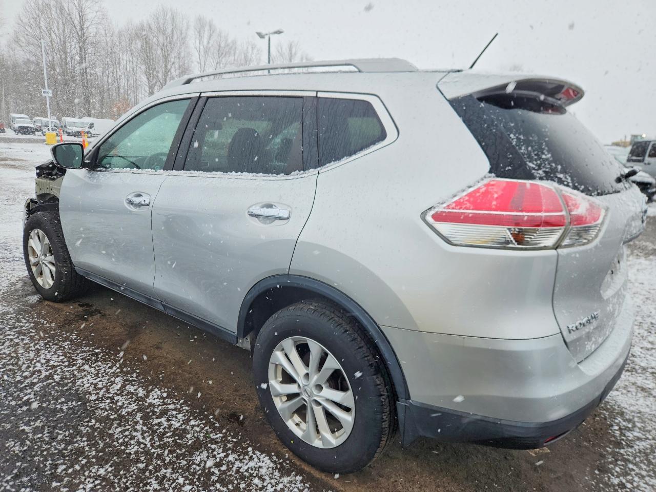 2014 Nissan Rogue - Фото 2