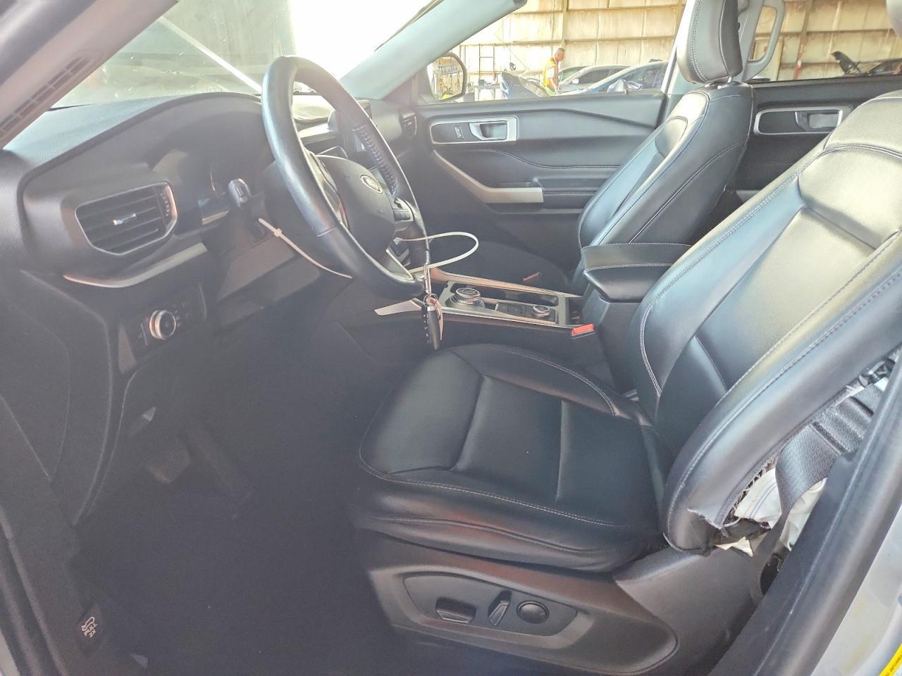2022 Ford Explorer Xlt - Image 7