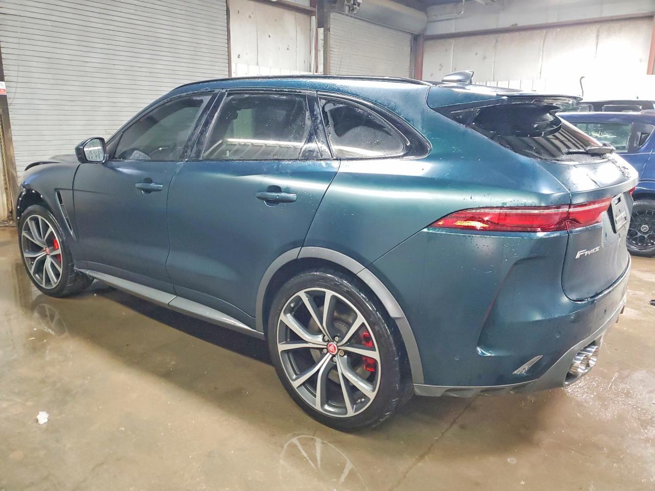 2021 Jaguar F-Pace Svr - Фото 2