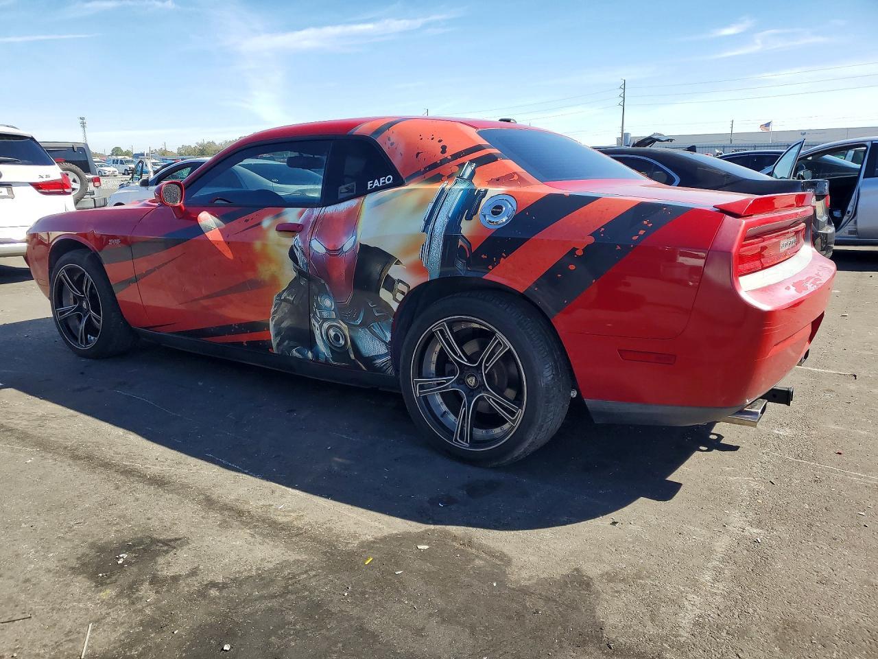 2012 Dodge Challenger R - Image 2