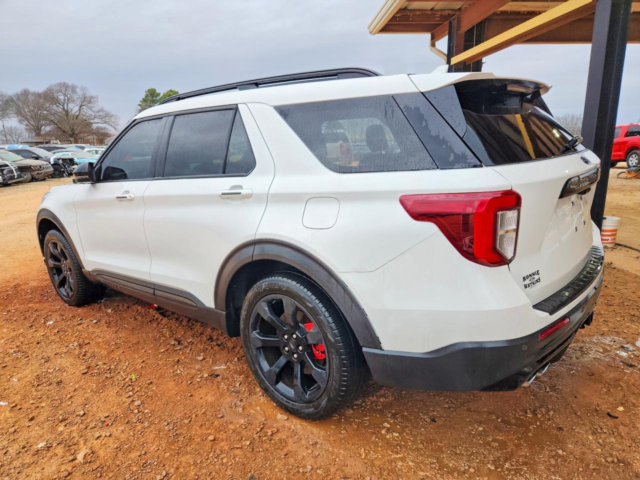 2023 Ford Explorer St - Image 2