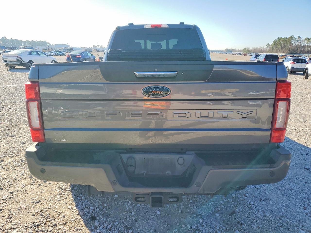 2022 Ford F350 Super Duty - Фото 6