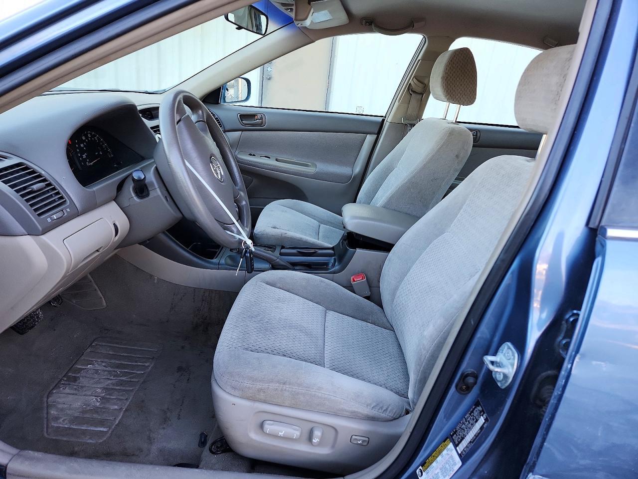 2004 Toyota Camry Le - Фото 7
