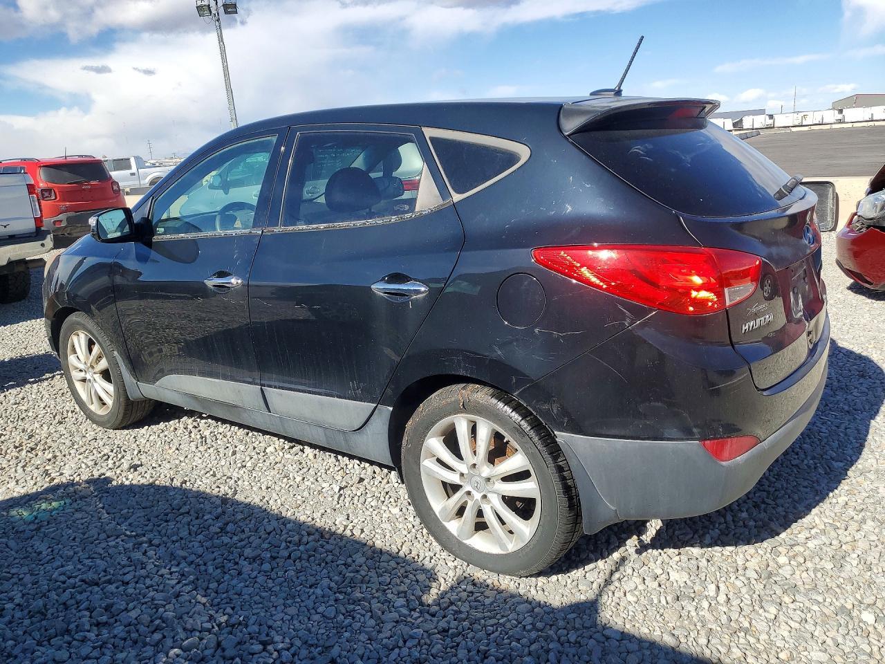 2010 Hyundai Tucson Gls - Image 2