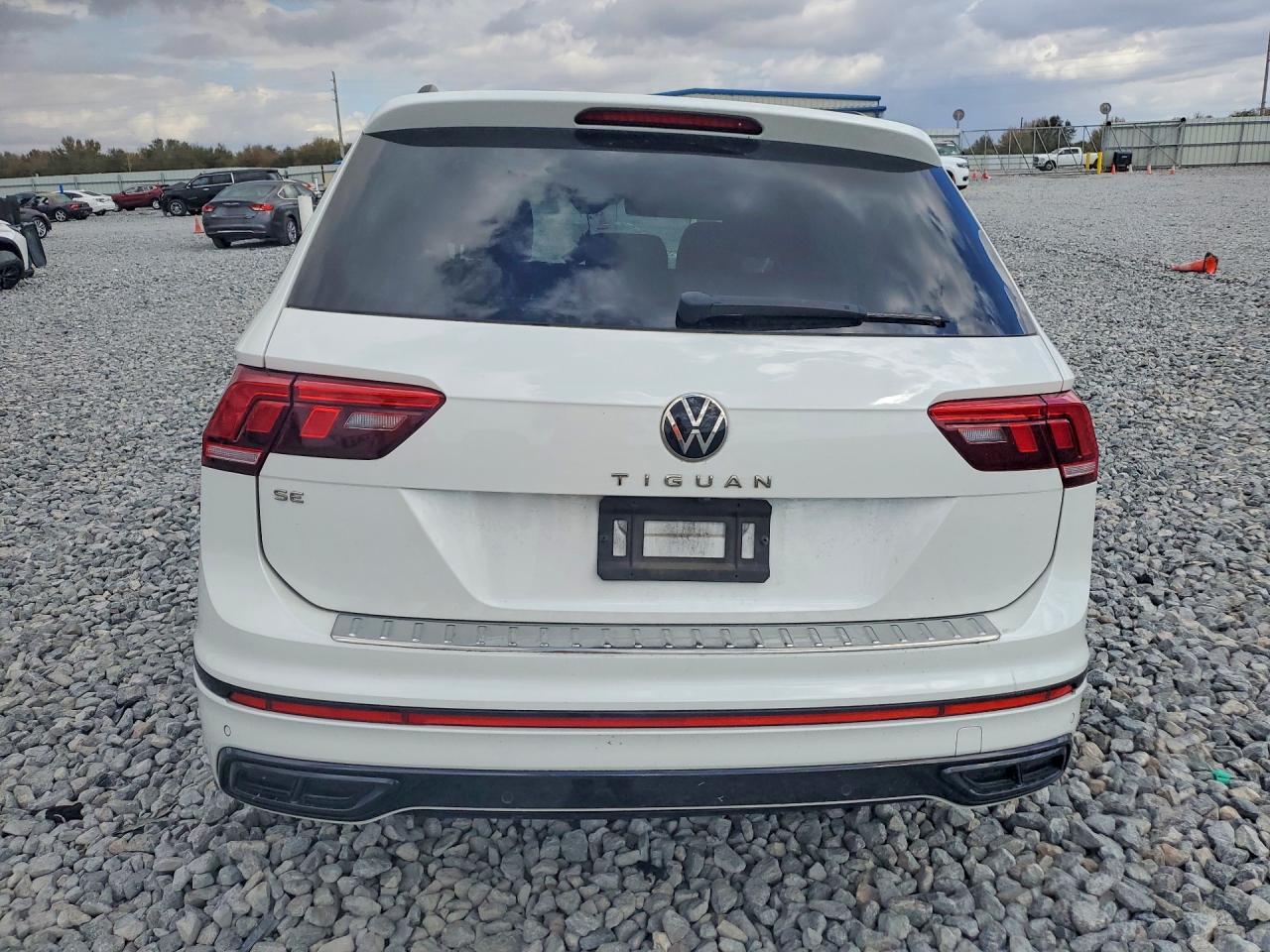 2022 Volkswagen Tiguan Se R-Line Black - Фото 6