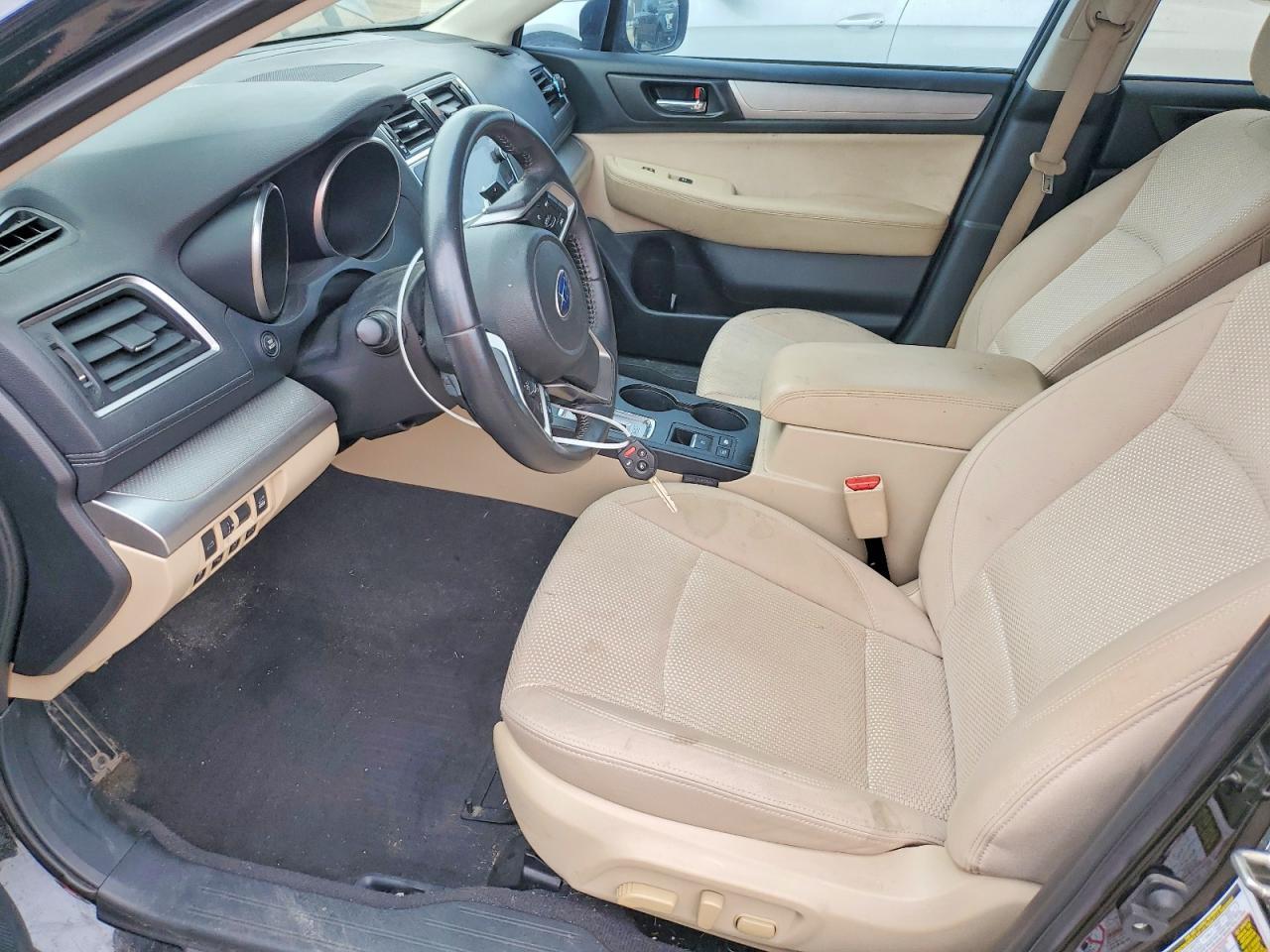 2018 Subaru Outback 2.5I Premium - Image 6