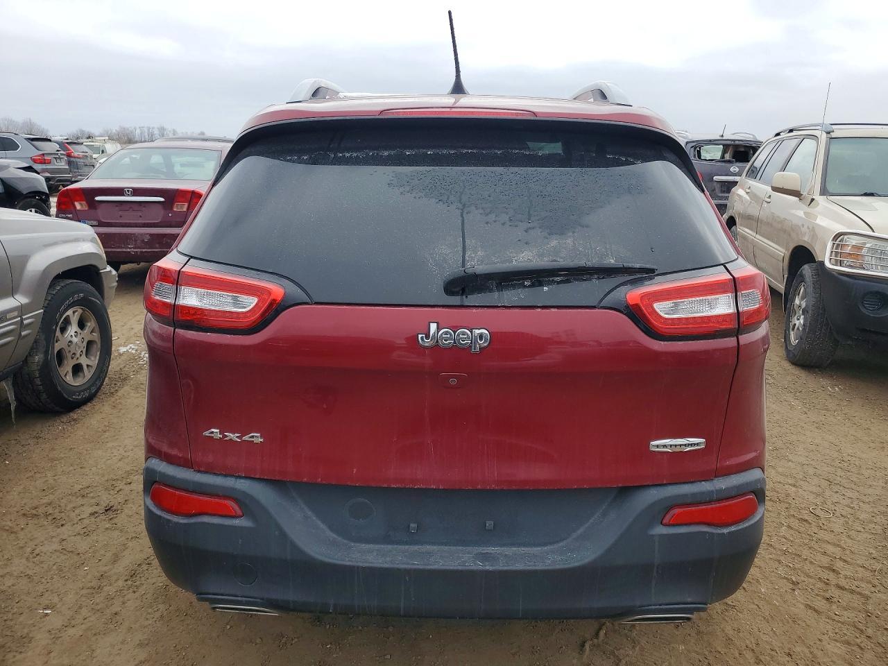 2017 Jeep Cherokee Latitude - Image 6