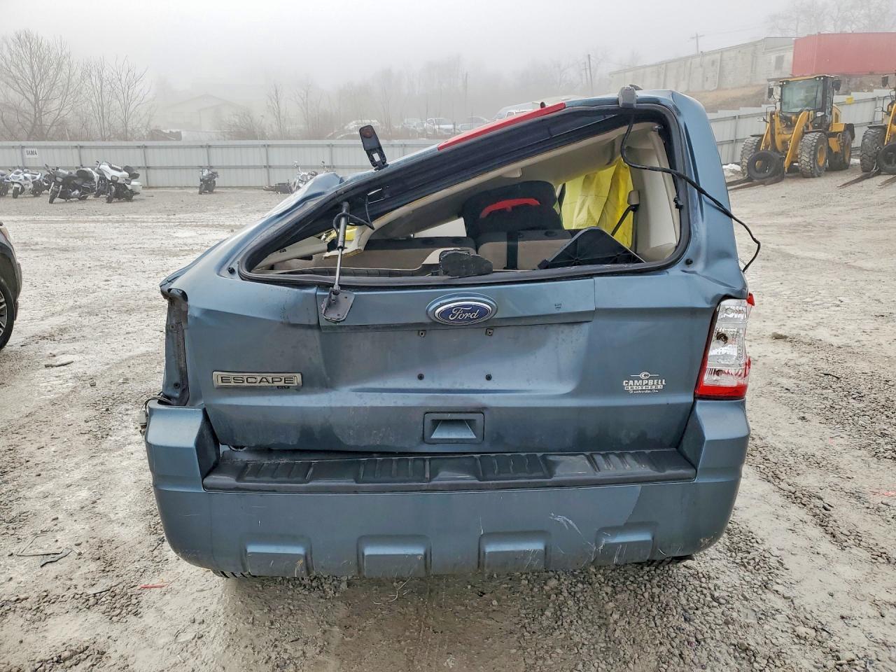 2010 Ford Escape Xlt - Image 6