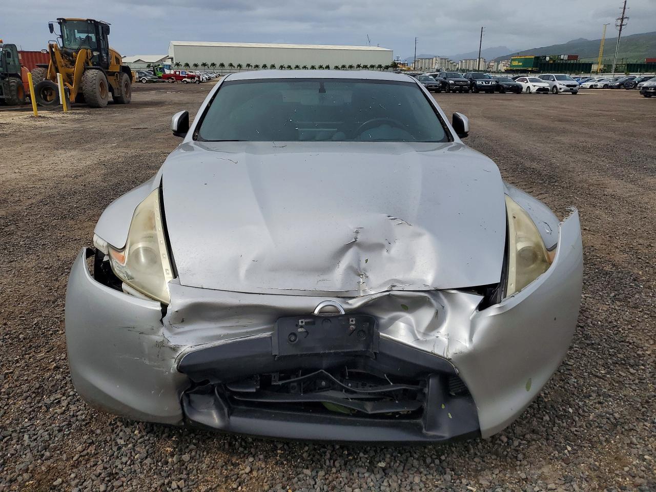 2016 Nissan 370Z Base - Image 5