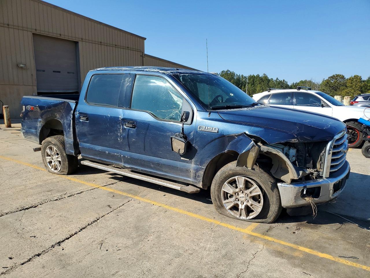 2015 Ford F150 Supercrew - Фото 4