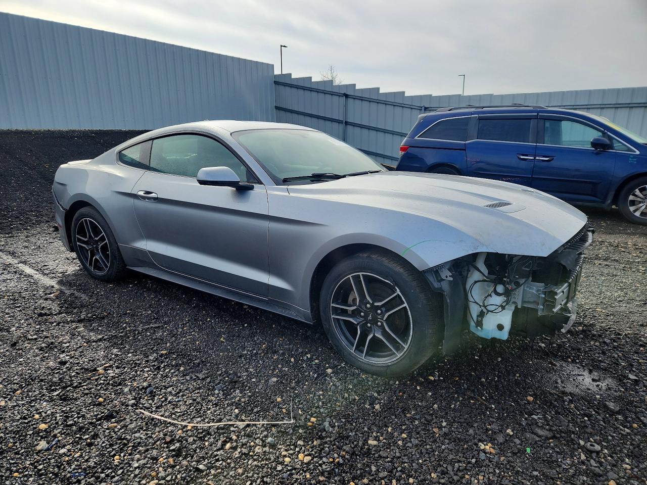 2020 Ford Mustang - Фото 4